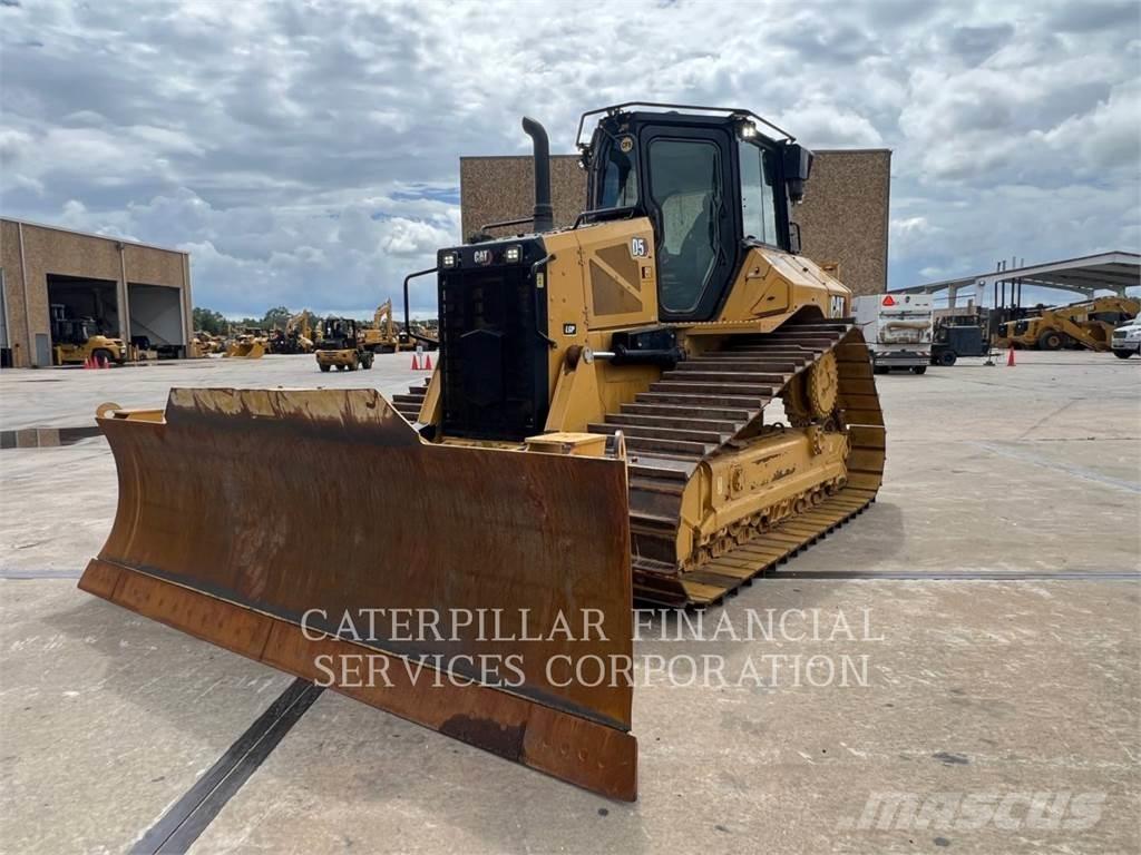 CAT D5-17VP Telaketjupuskutraktorit