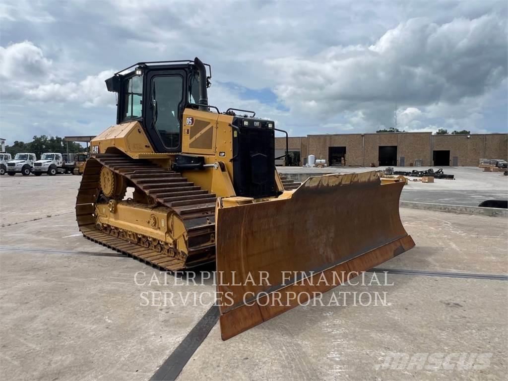CAT D5-17VP Telaketjupuskutraktorit