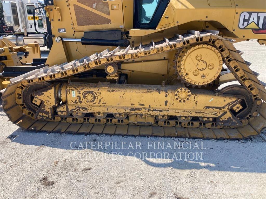 CAT D5-17VP Telaketjupuskutraktorit