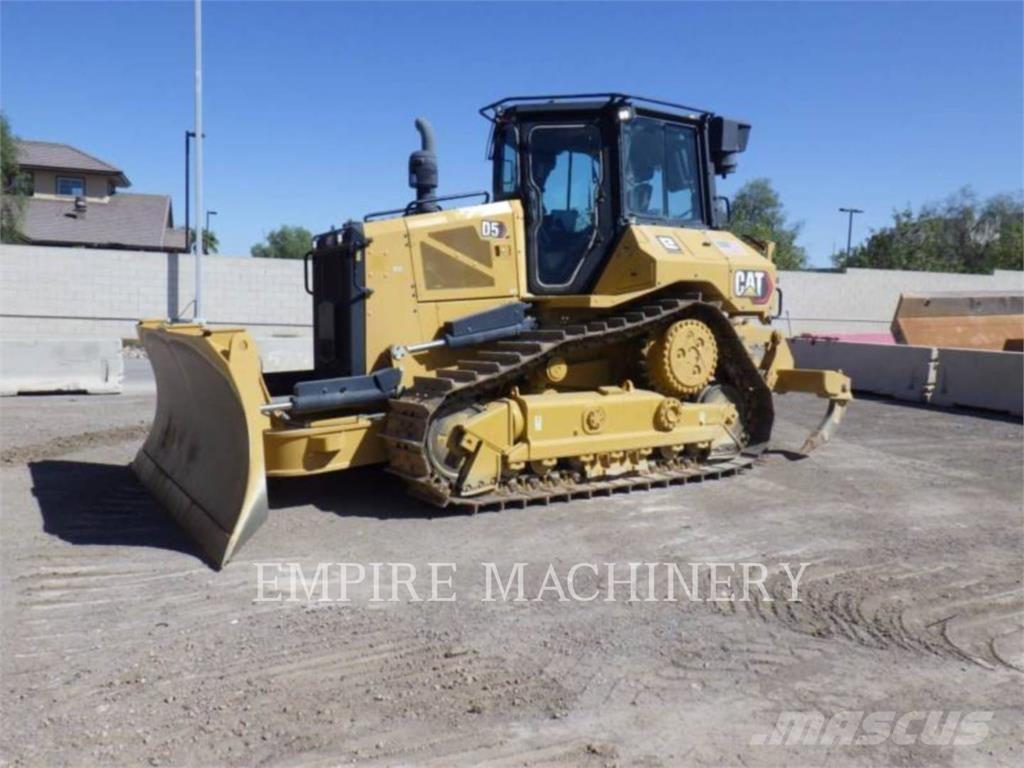 CAT D5-17VP T1 Telaketjupuskutraktorit