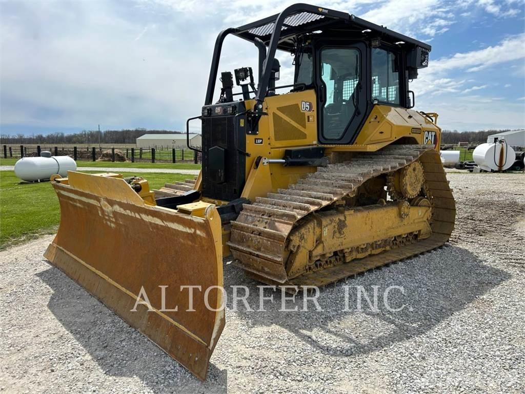 CAT D5-17VPLGP Telaketjupuskutraktorit