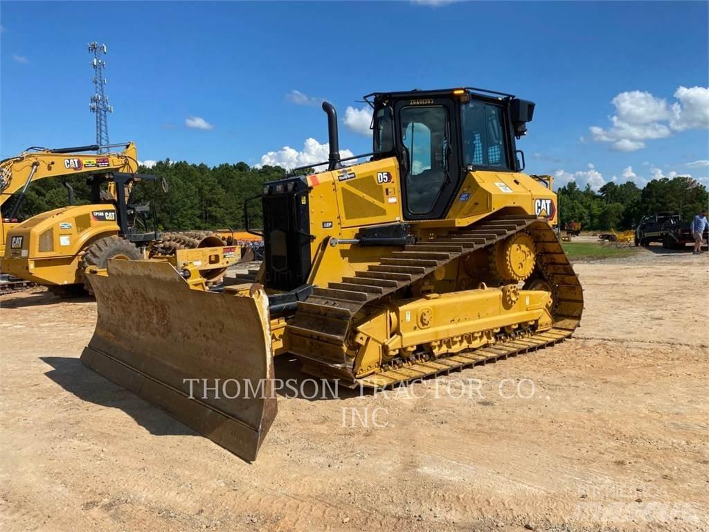 CAT D5 LGP Telaketjupuskutraktorit