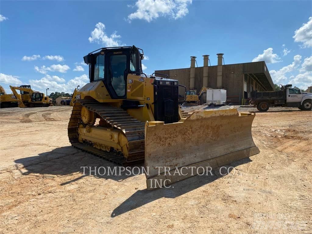 CAT D5 LGP Telaketjupuskutraktorit