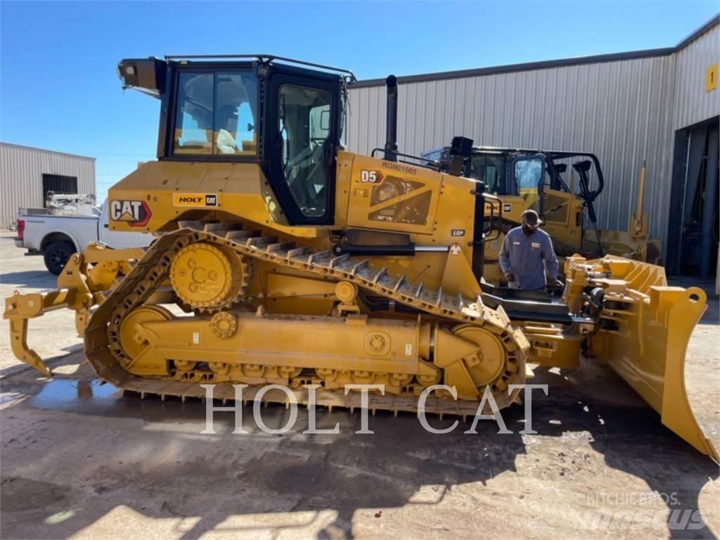 CAT D5 LGP Telaketjupuskutraktorit