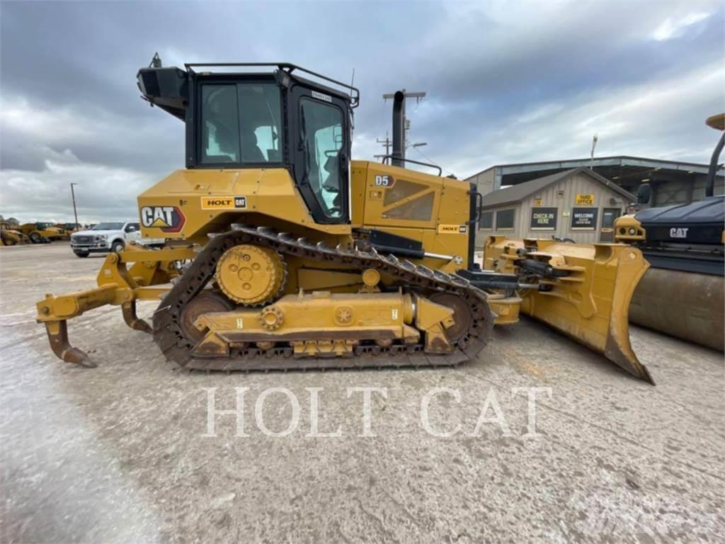 CAT D5 VP Telaketjupuskutraktorit