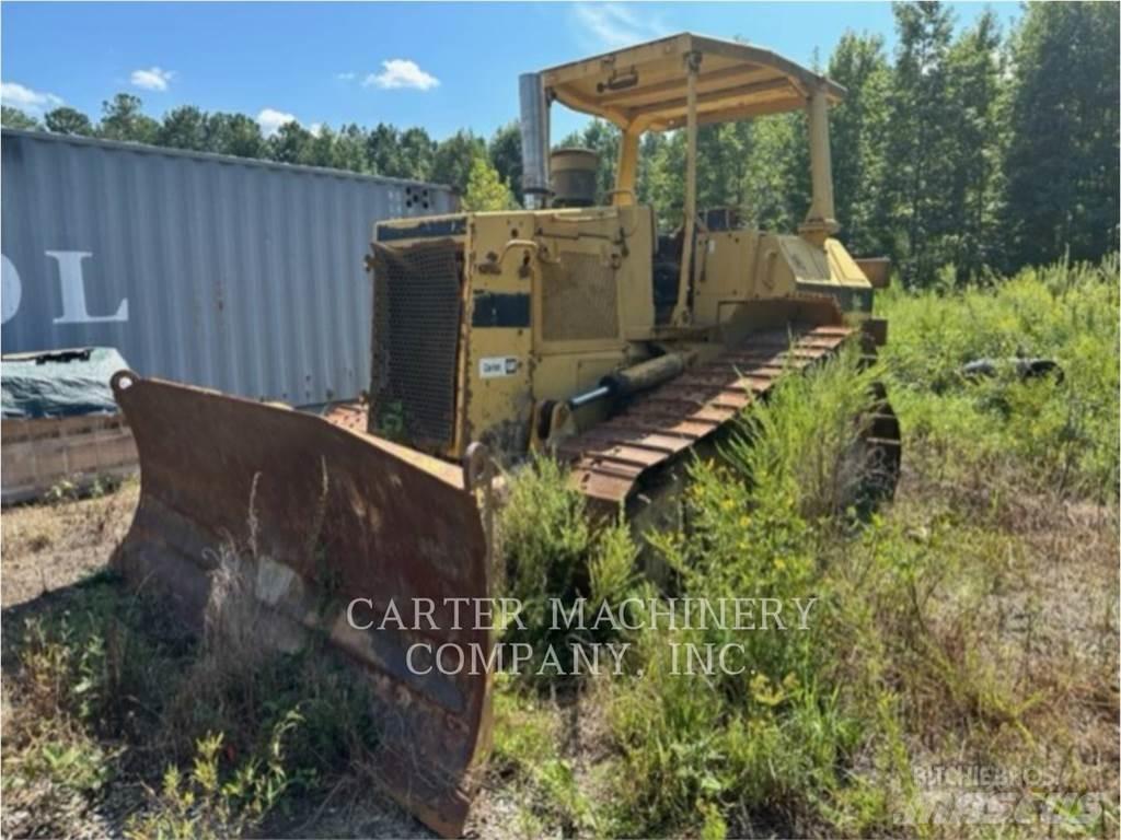 CAT D5HII XL Telaketjupuskutraktorit
