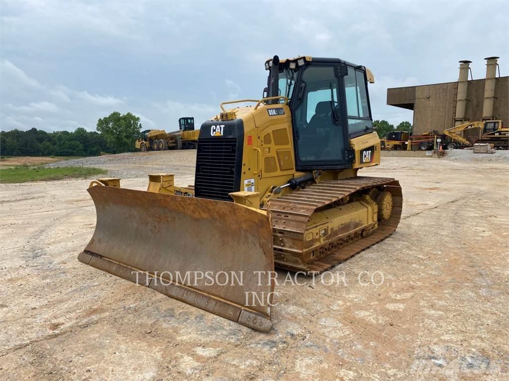 CAT D5K2 Telaketjupuskutraktorit