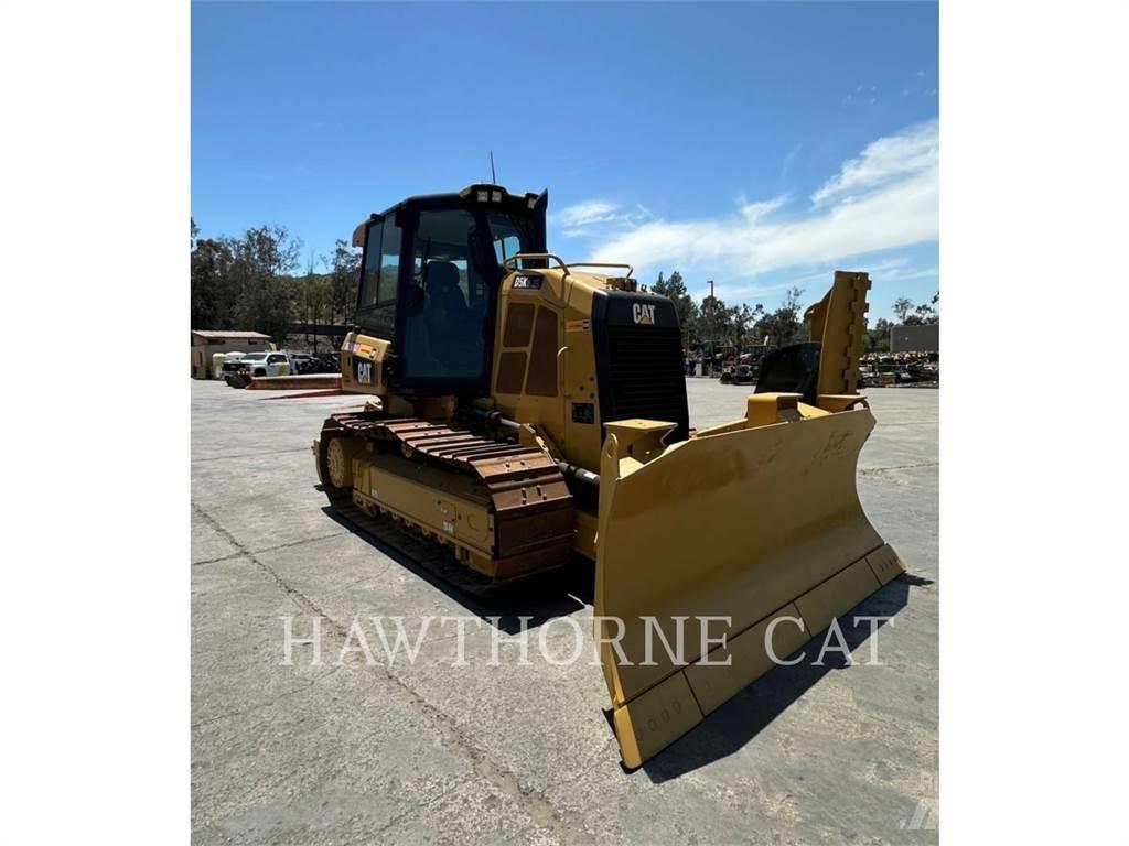 CAT D5K2 Telaketjupuskutraktorit