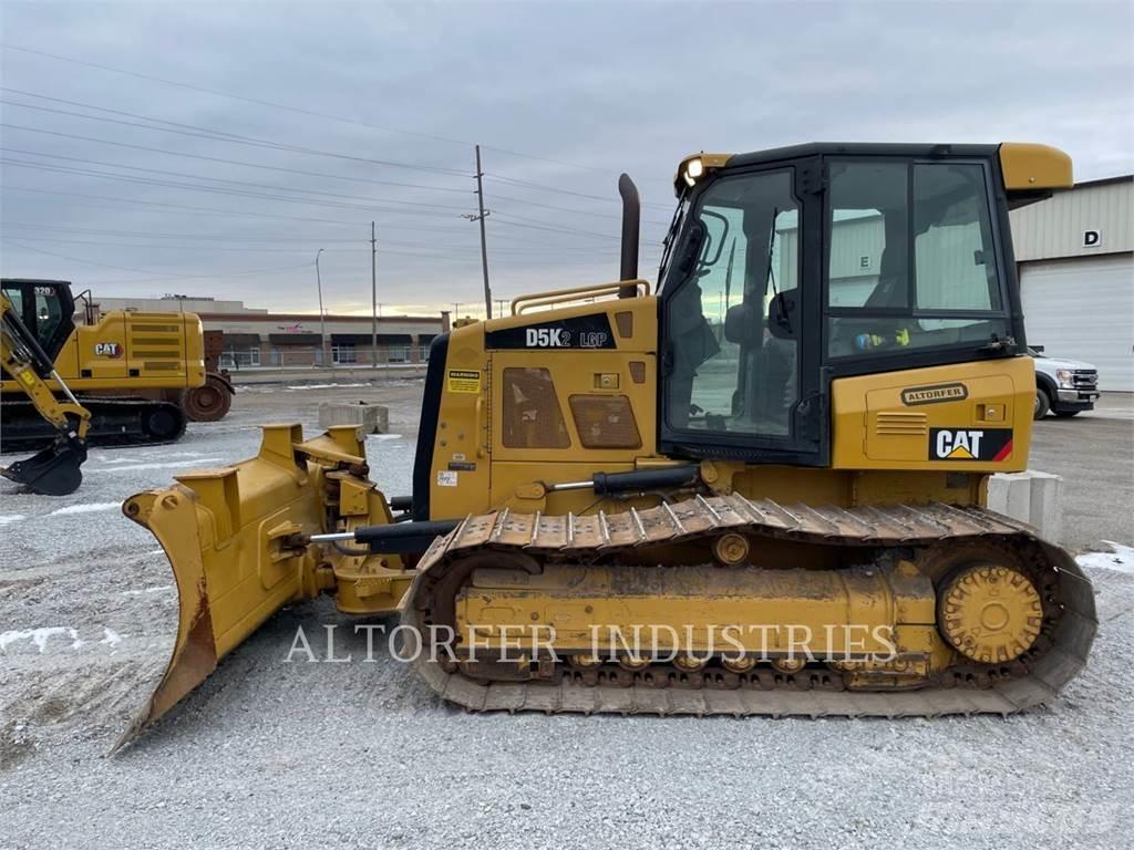CAT D5K2 LGP Telaketjupuskutraktorit