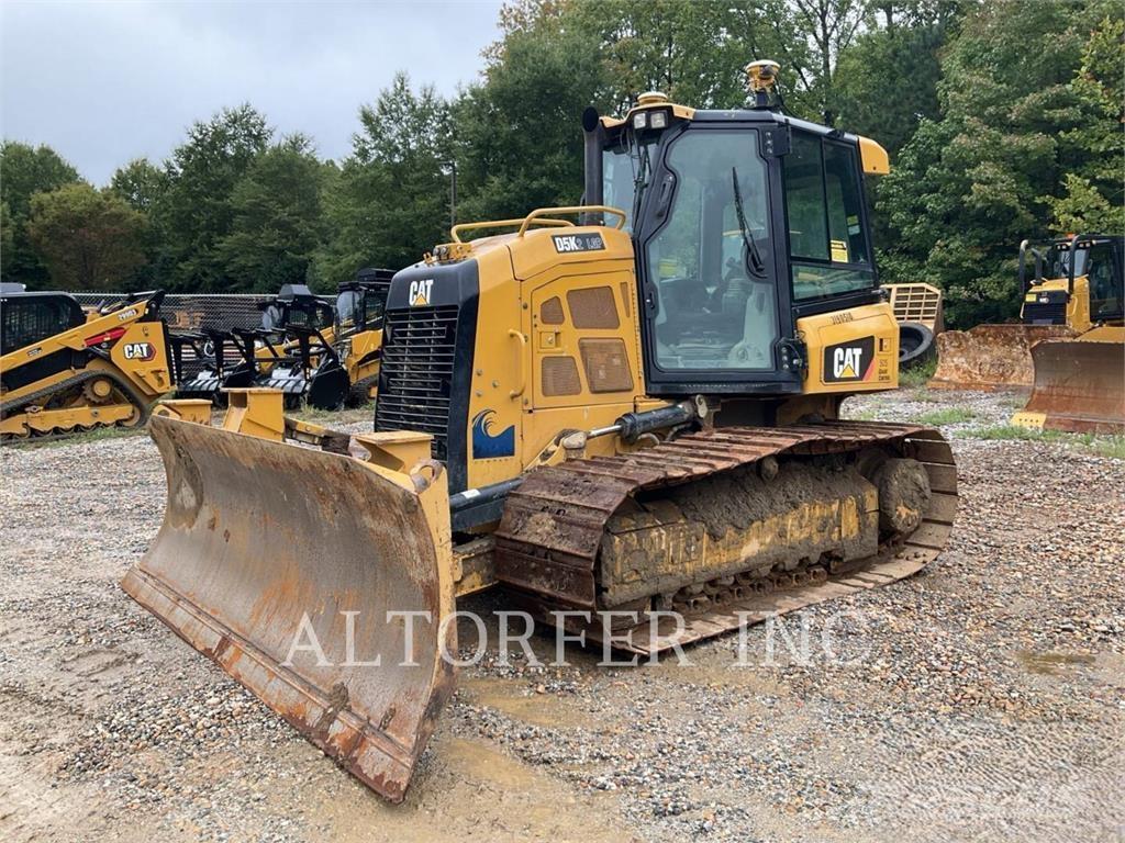 CAT D5K2 LGP3D Telaketjupuskutraktorit