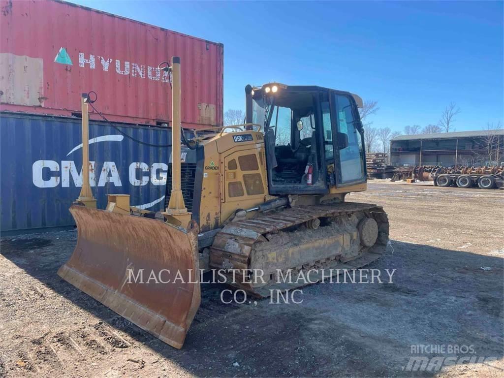 CAT D5K2LGP Telaketjupuskutraktorit