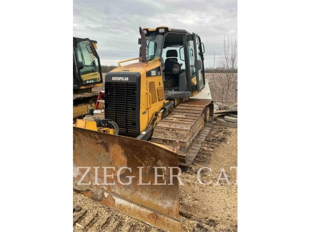 CAT D5K2LGP Telaketjupuskutraktorit