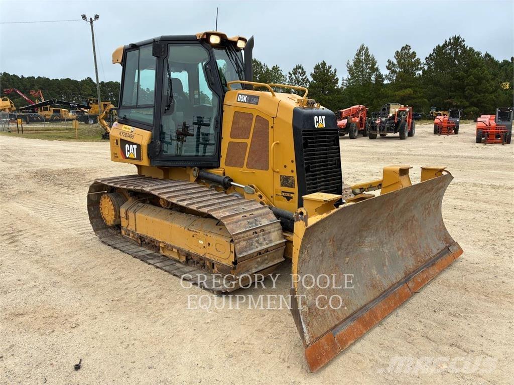 CAT D5K2LGP Telaketjupuskutraktorit