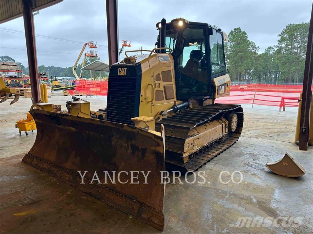 CAT D5K2LGP Telaketjupuskutraktorit