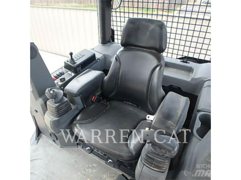 CAT D5K2XL Telaketjupuskutraktorit