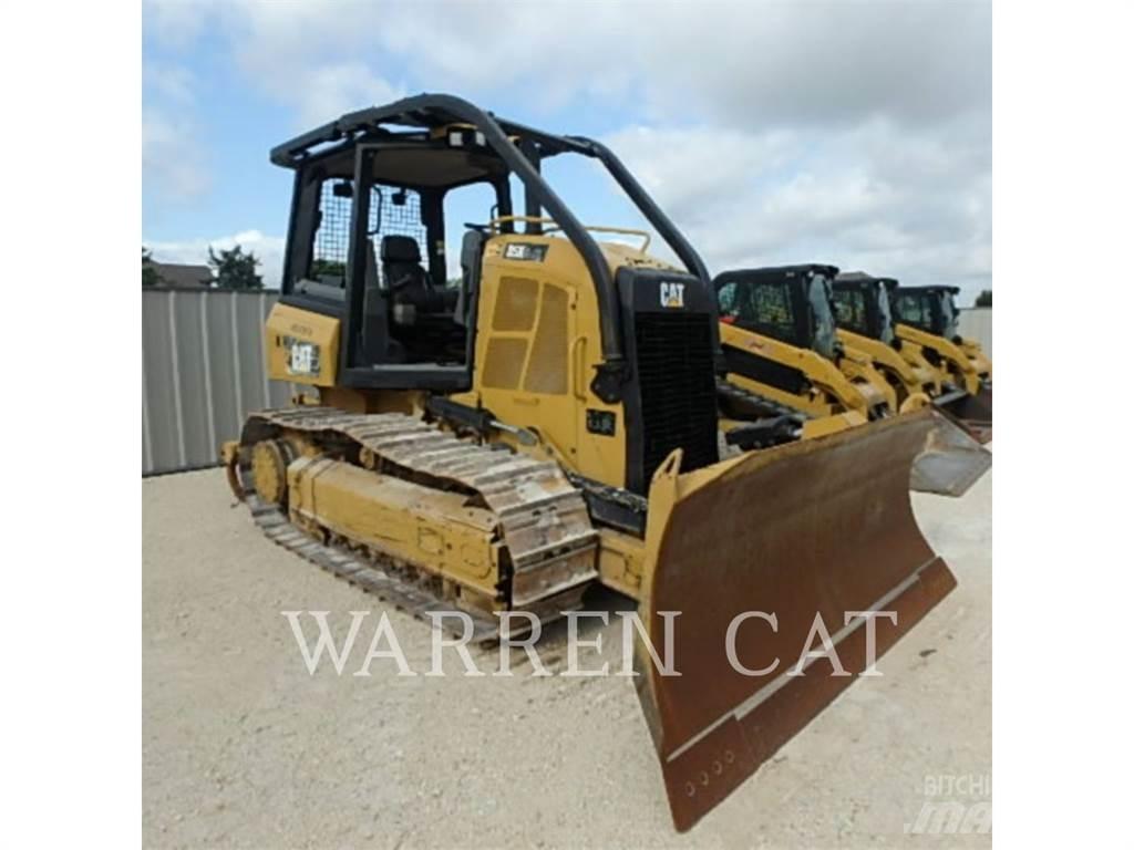 CAT D5K2XL Telaketjupuskutraktorit