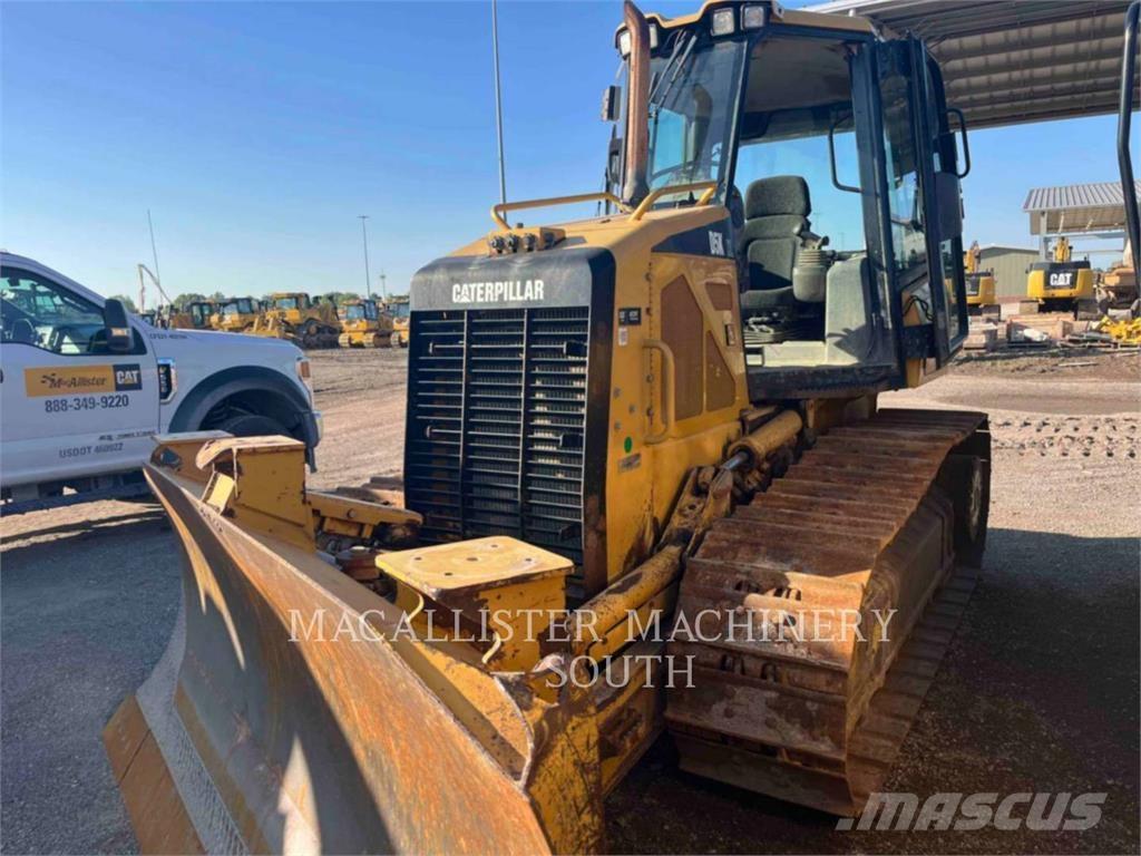 CAT D5KXL Telaketjupuskutraktorit