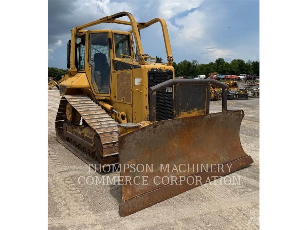 CAT D5NXL Telaketjupuskutraktorit