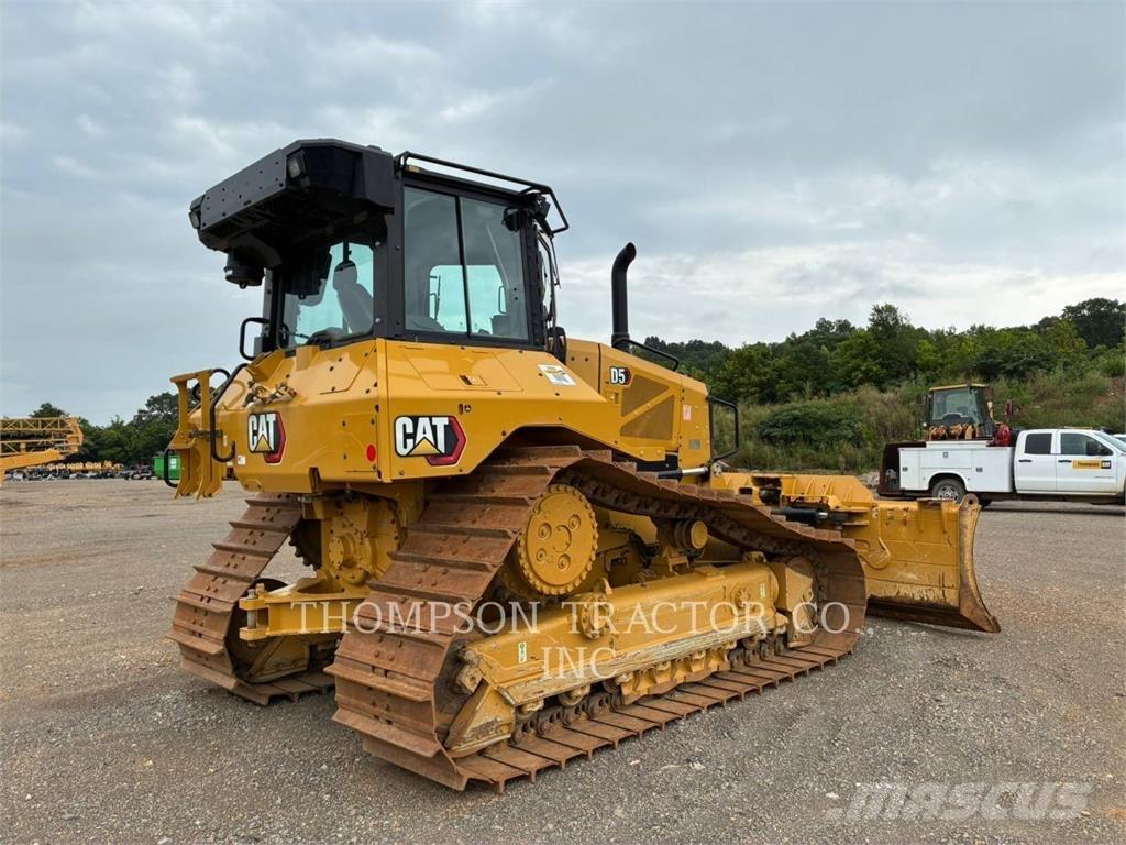 CAT D5VP Telaketjupuskutraktorit