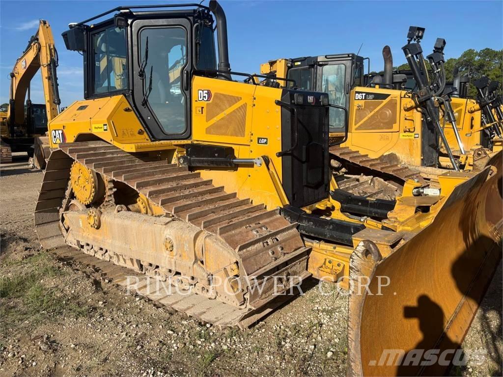 CAT D5VPEW Telaketjupuskutraktorit
