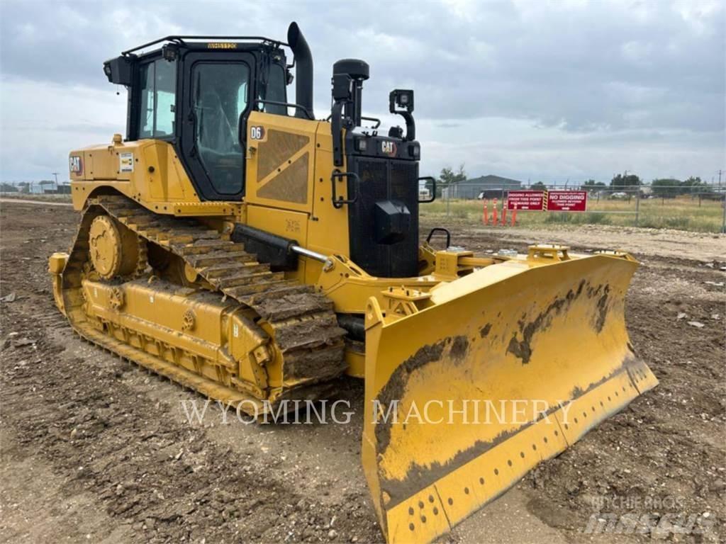 CAT D6 Telaketjupuskutraktorit