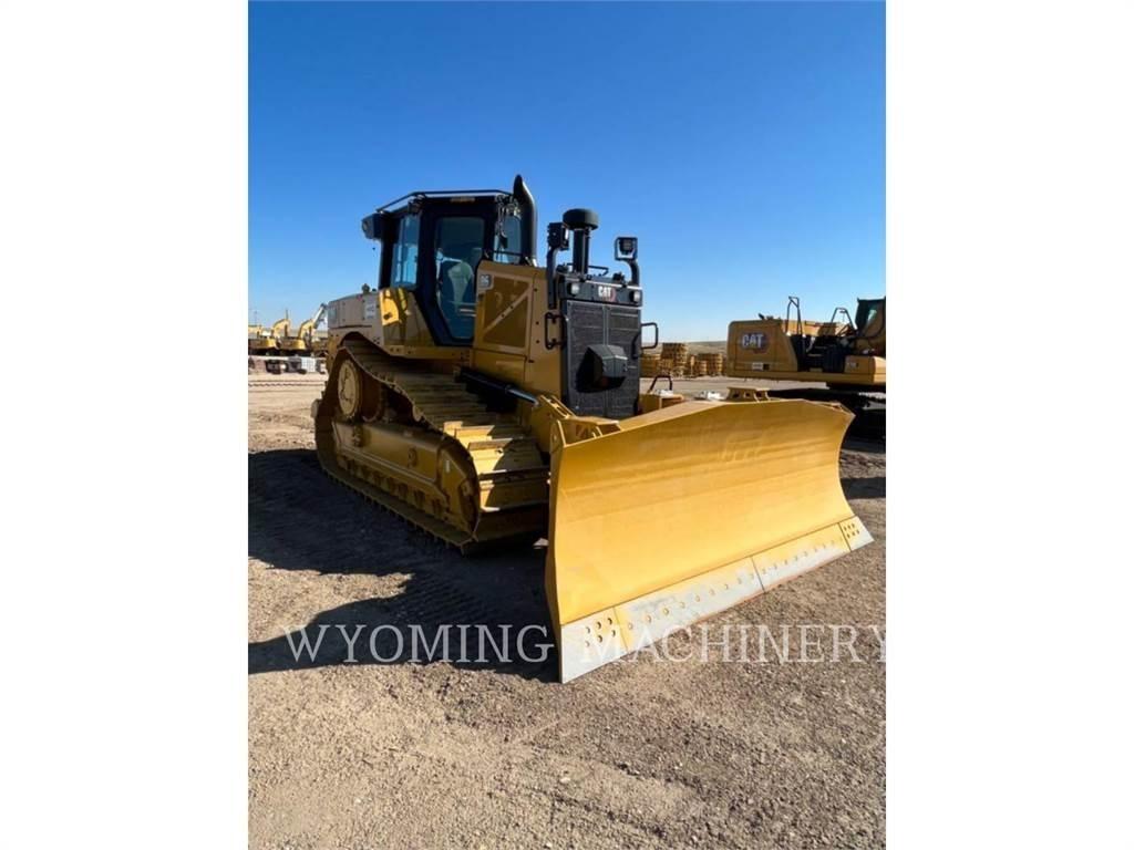 CAT D6 Telaketjupuskutraktorit