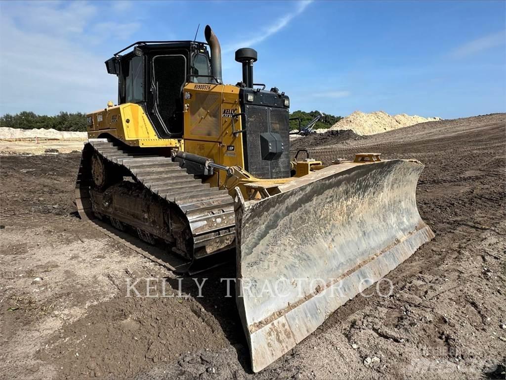 CAT D6 Telaketjupuskutraktorit