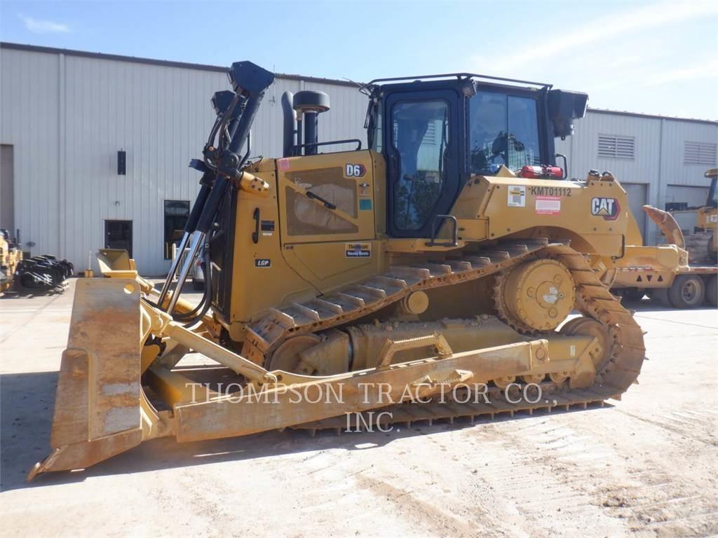 CAT D6 Telaketjupuskutraktorit