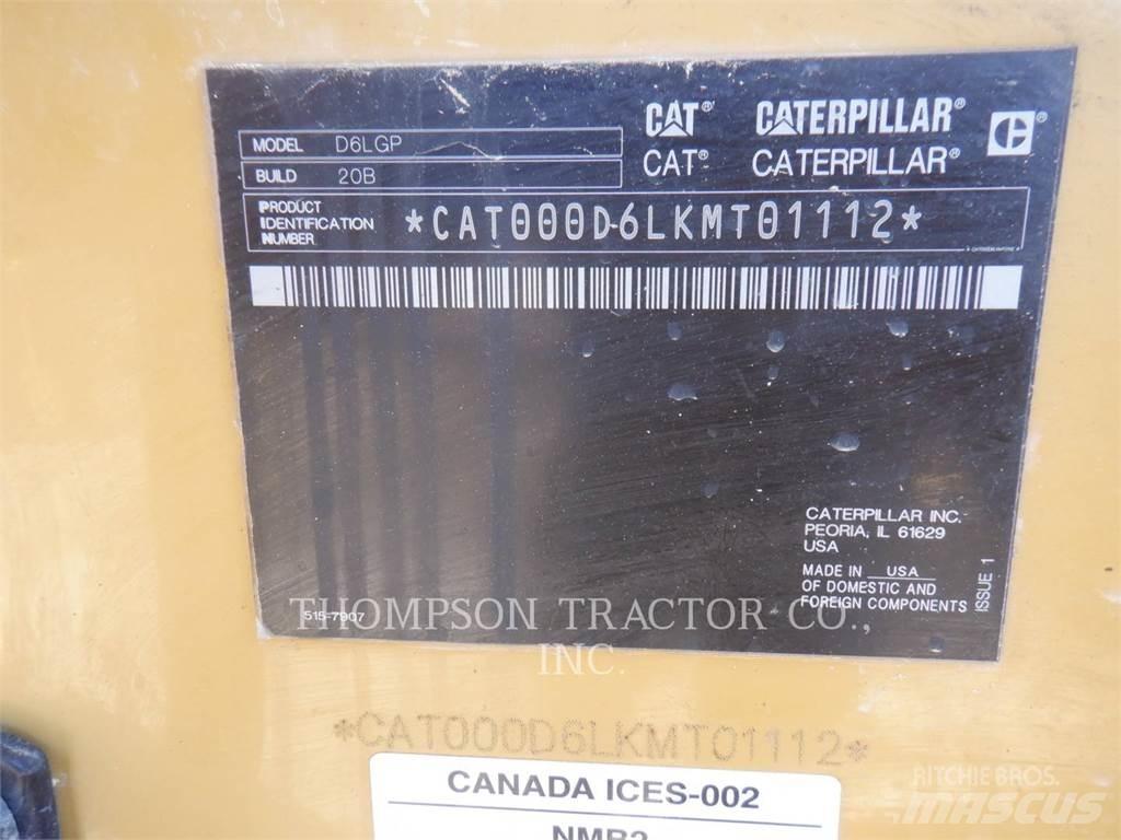 CAT D6 Telaketjupuskutraktorit