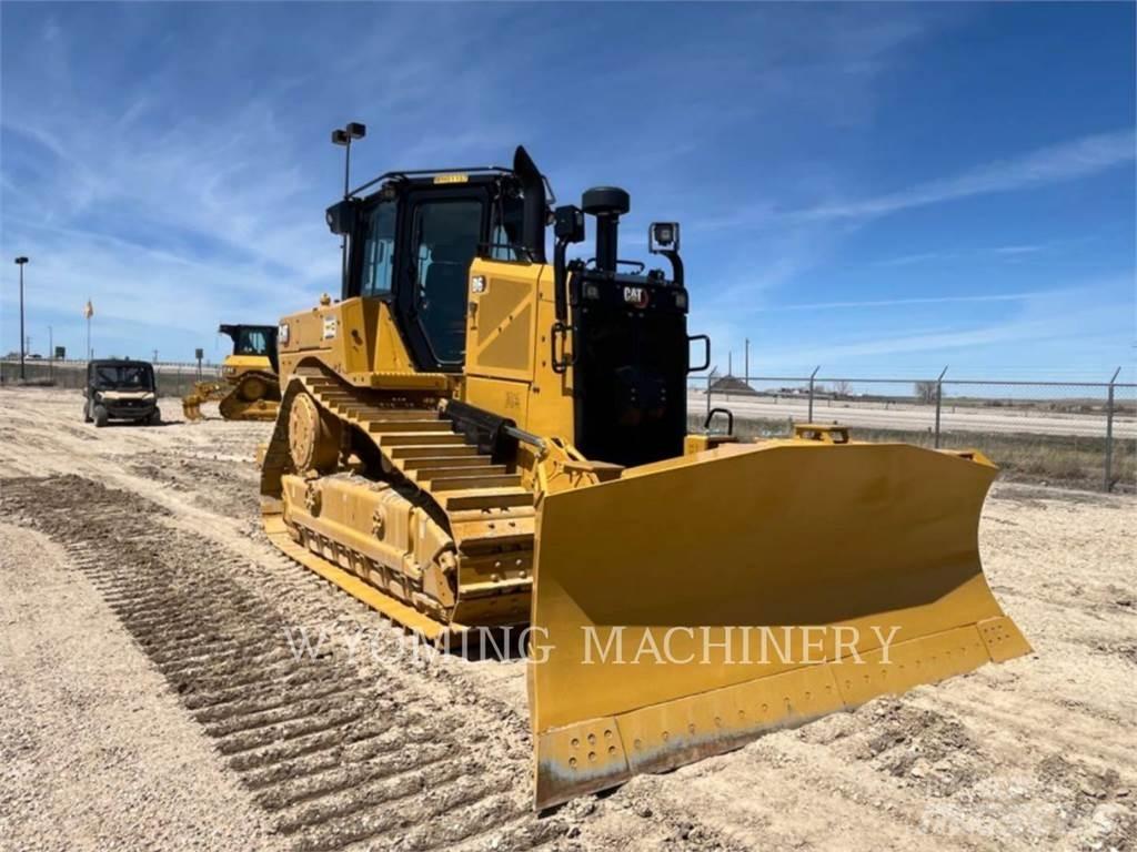 CAT D6 Telaketjupuskutraktorit