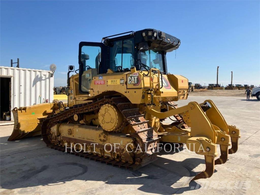 CAT D6 3D Telaketjupuskutraktorit