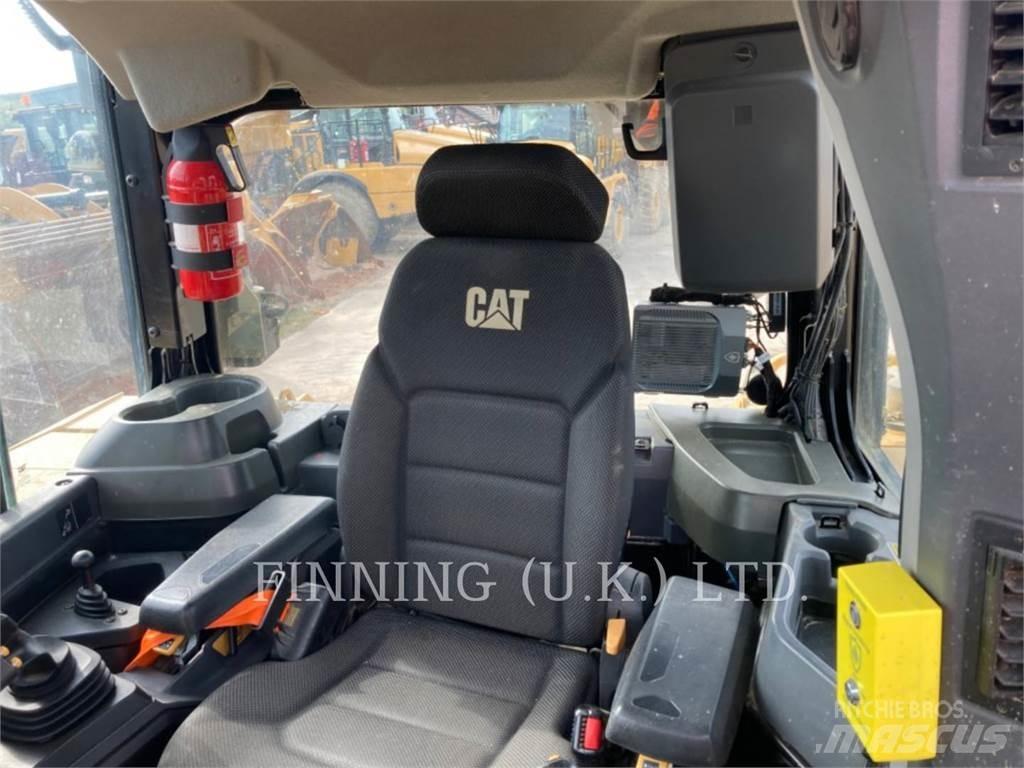 CAT D6 LGP 36 Telaketjupuskutraktorit