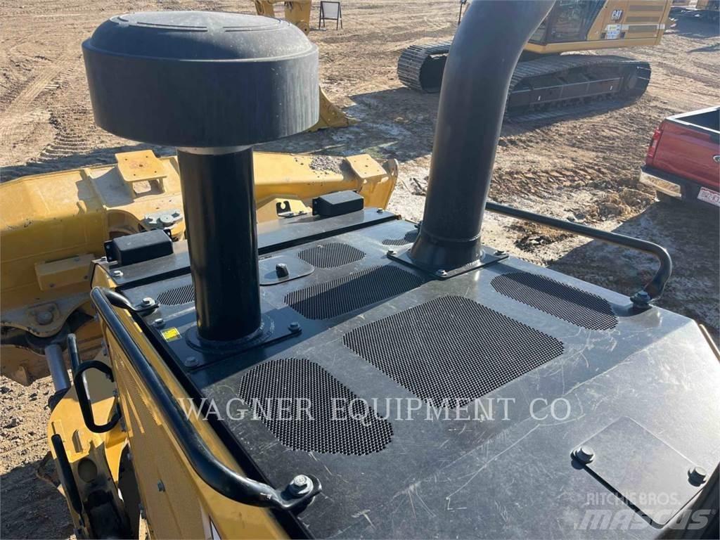 CAT D6 VP Telaketjupuskutraktorit