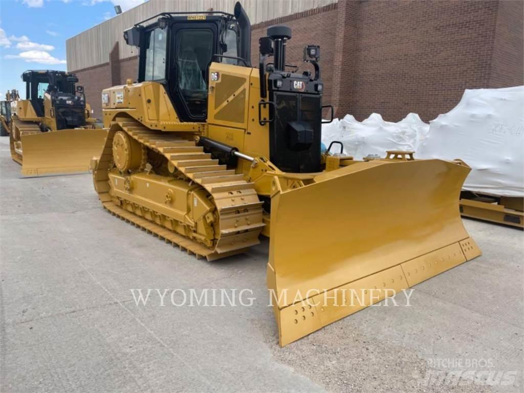 CAT D6 VP Telaketjupuskutraktorit