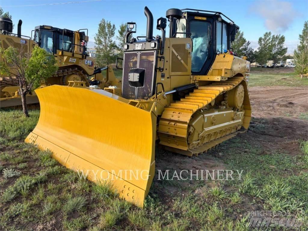 CAT D6 VP Telaketjupuskutraktorit