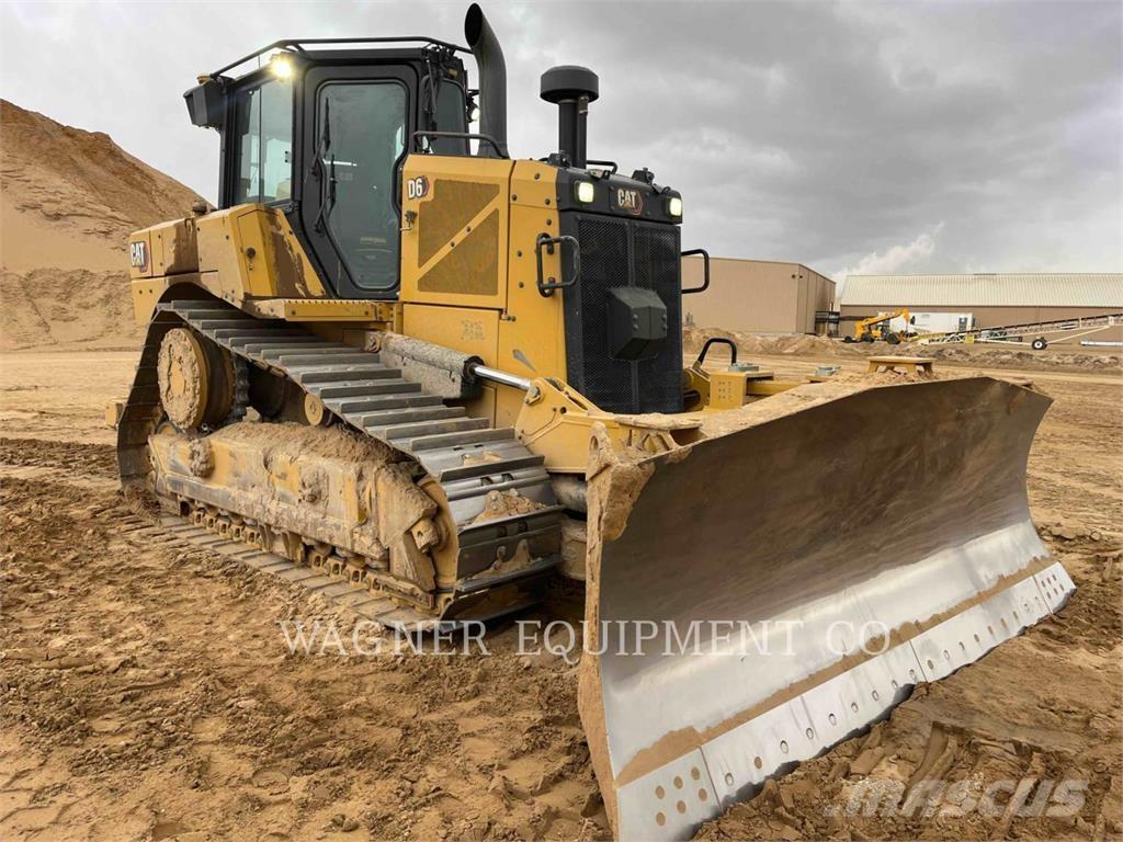 CAT D6 VP Telaketjupuskutraktorit