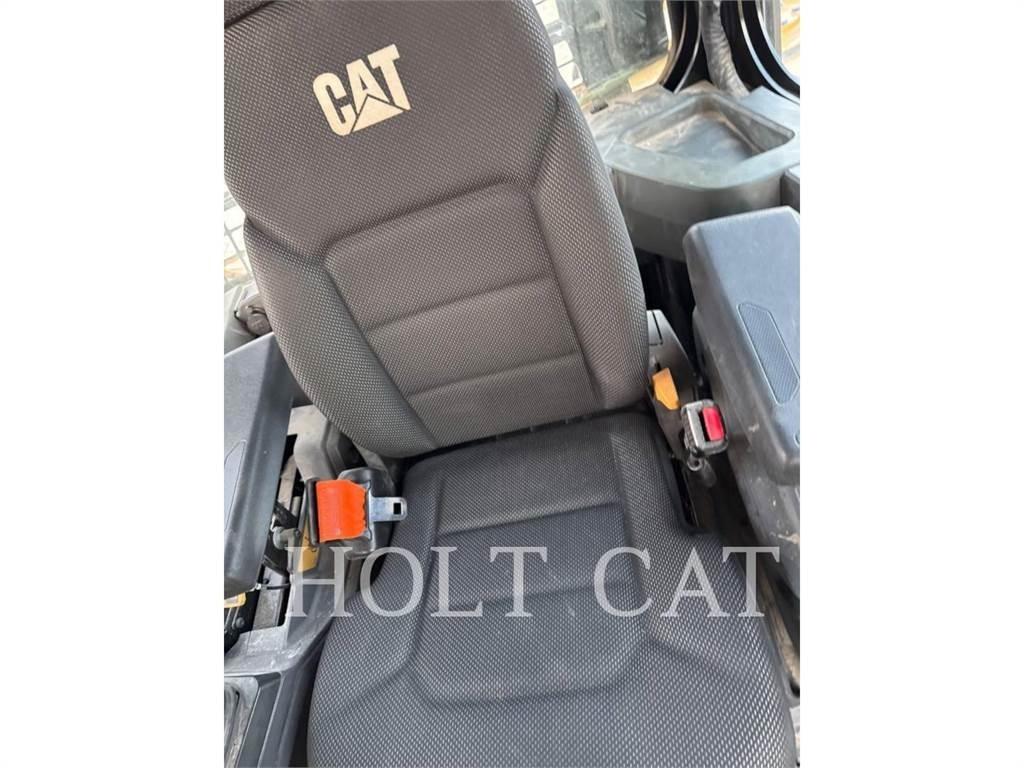CAT D6 VP3 Telaketjupuskutraktorit