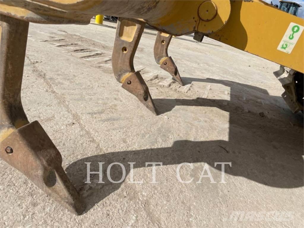 CAT D6 VP3 Telaketjupuskutraktorit