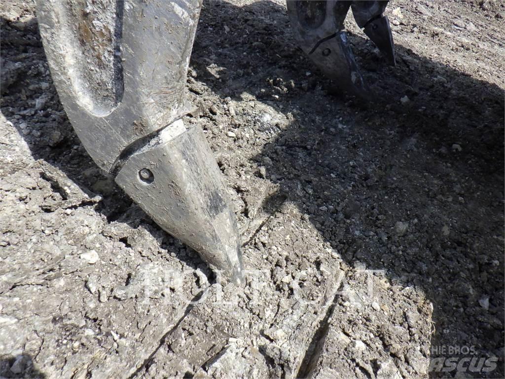 CAT D6 XEVP Telaketjupuskutraktorit