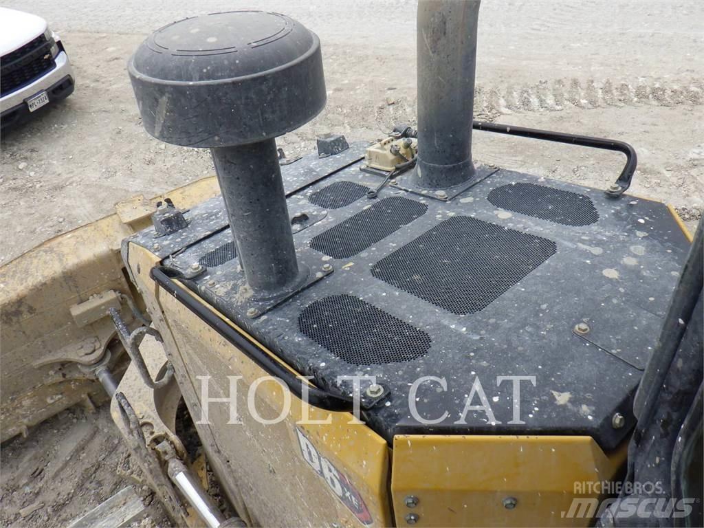 CAT D6 XEVP Telaketjupuskutraktorit