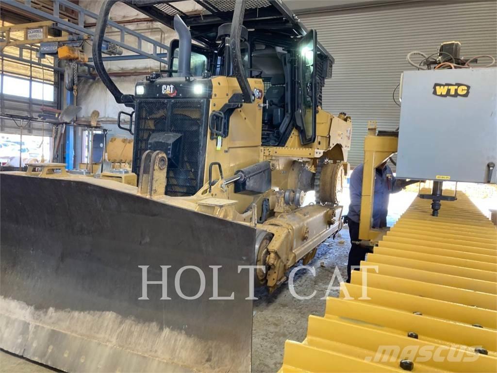 CAT D6 XEVP Telaketjupuskutraktorit