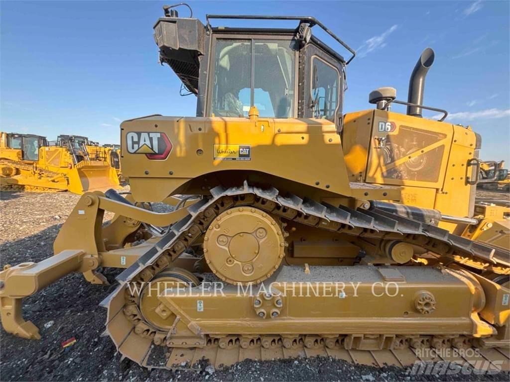 CAT D6 XL VP Telaketjupuskutraktorit