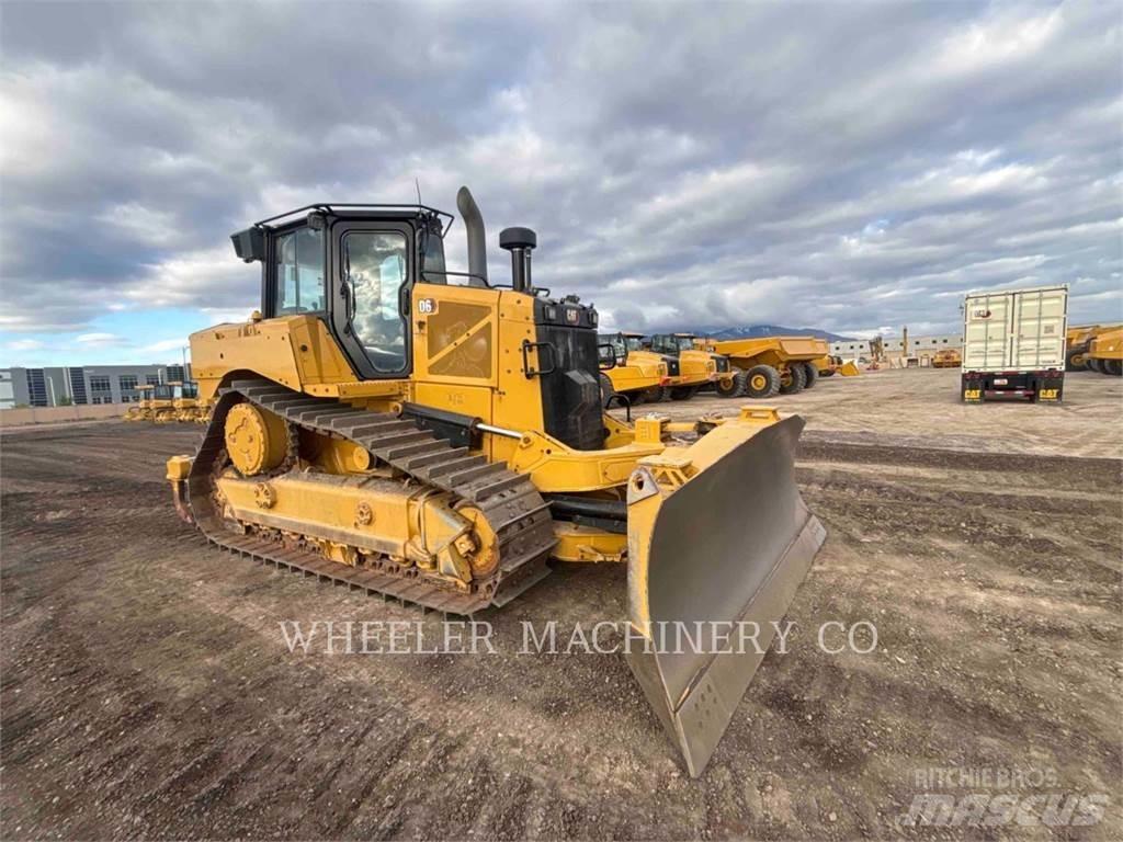 CAT D6 XL VP Telaketjupuskutraktorit