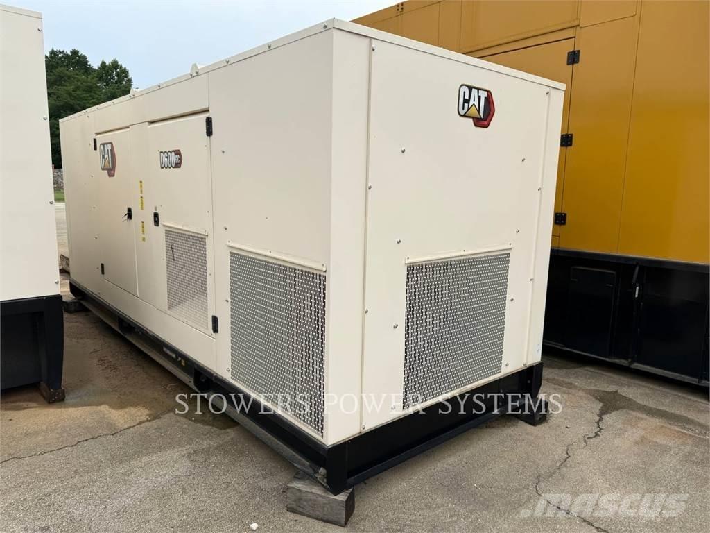 CAT D600GC Dieselgeneraattorit