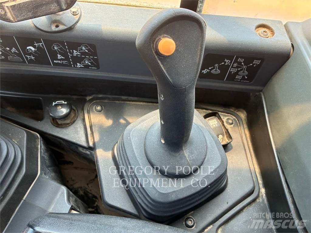 CAT D620XEVP Telaketjupuskutraktorit