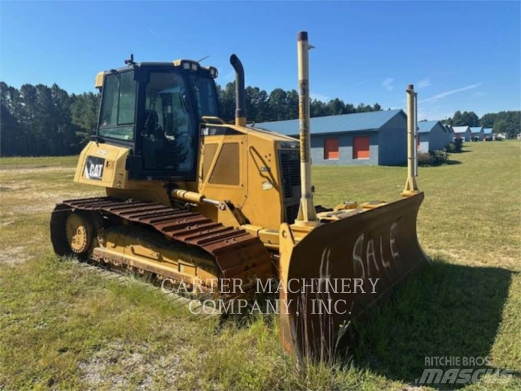 CAT D6K LGP Telaketjupuskutraktorit