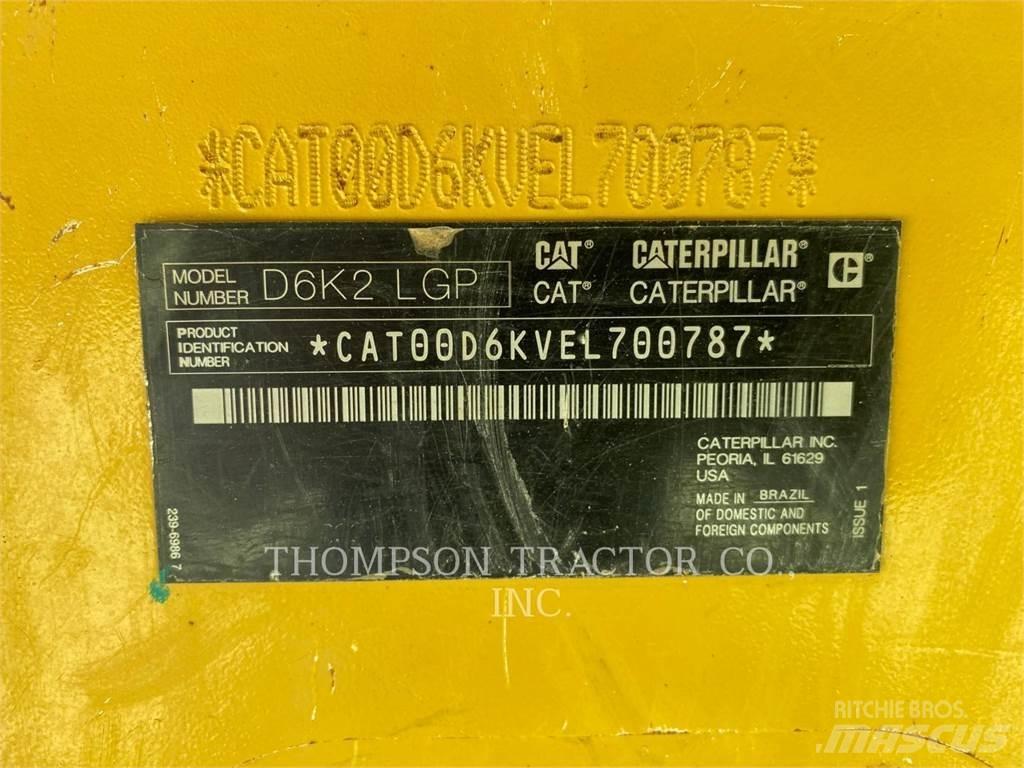 CAT D6K2 Telaketjupuskutraktorit