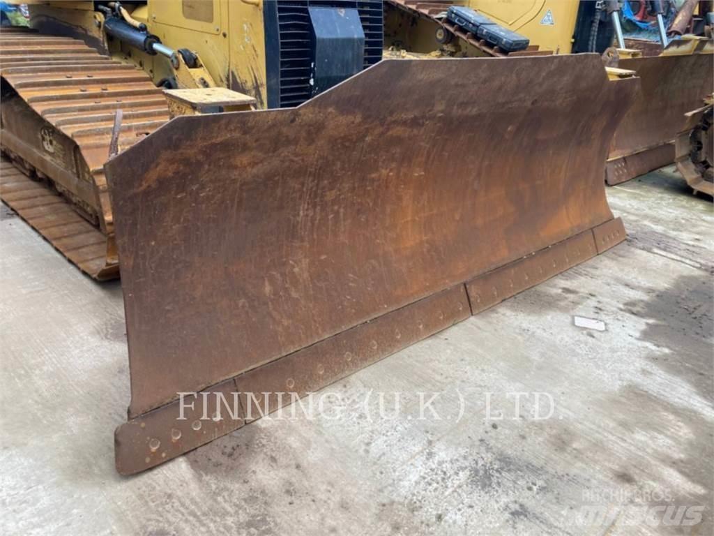CAT D6K2 LGP Telaketjupuskutraktorit