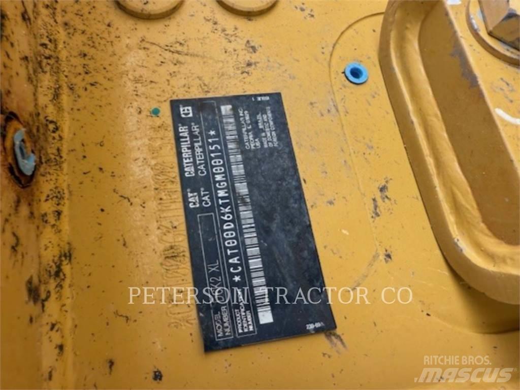 CAT D6K2 XL Telaketjupuskutraktorit