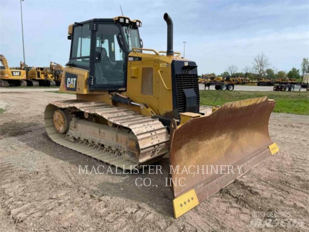 CAT D6K2LGP Telaketjupuskutraktorit